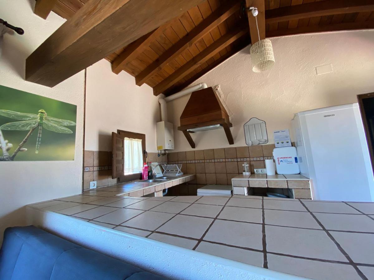 Eco-Lodge En La Reserva Privada Campanarios De Azaba - Proyecto De Conservacion Espeja Ngoại thất bức ảnh