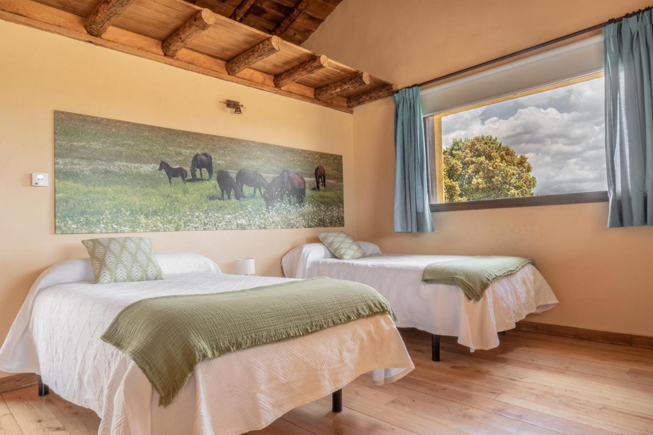 Eco-Lodge En La Reserva Privada Campanarios De Azaba - Proyecto De Conservacion Espeja Ngoại thất bức ảnh