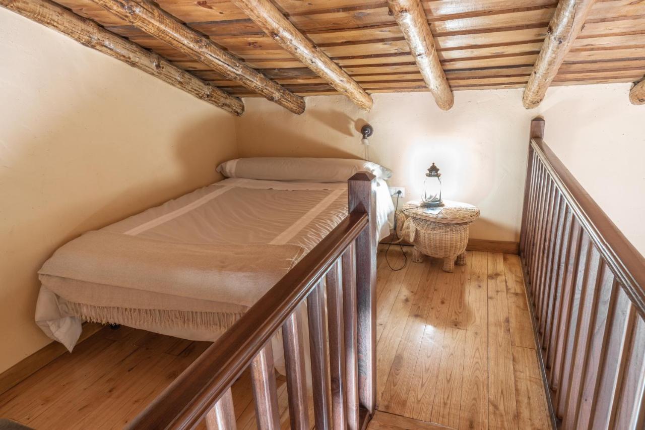 Eco-Lodge En La Reserva Privada Campanarios De Azaba - Proyecto De Conservacion Espeja Ngoại thất bức ảnh